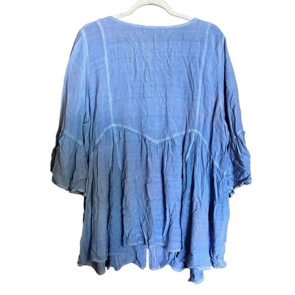 Roamans Top Womens 26W Blue Eyelet Mixed Media Boho Flutter Button Detail Blouse - Picture 6 of 9